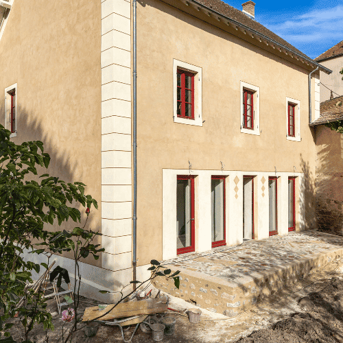 Bois-Sainte-Marie : Maison de village