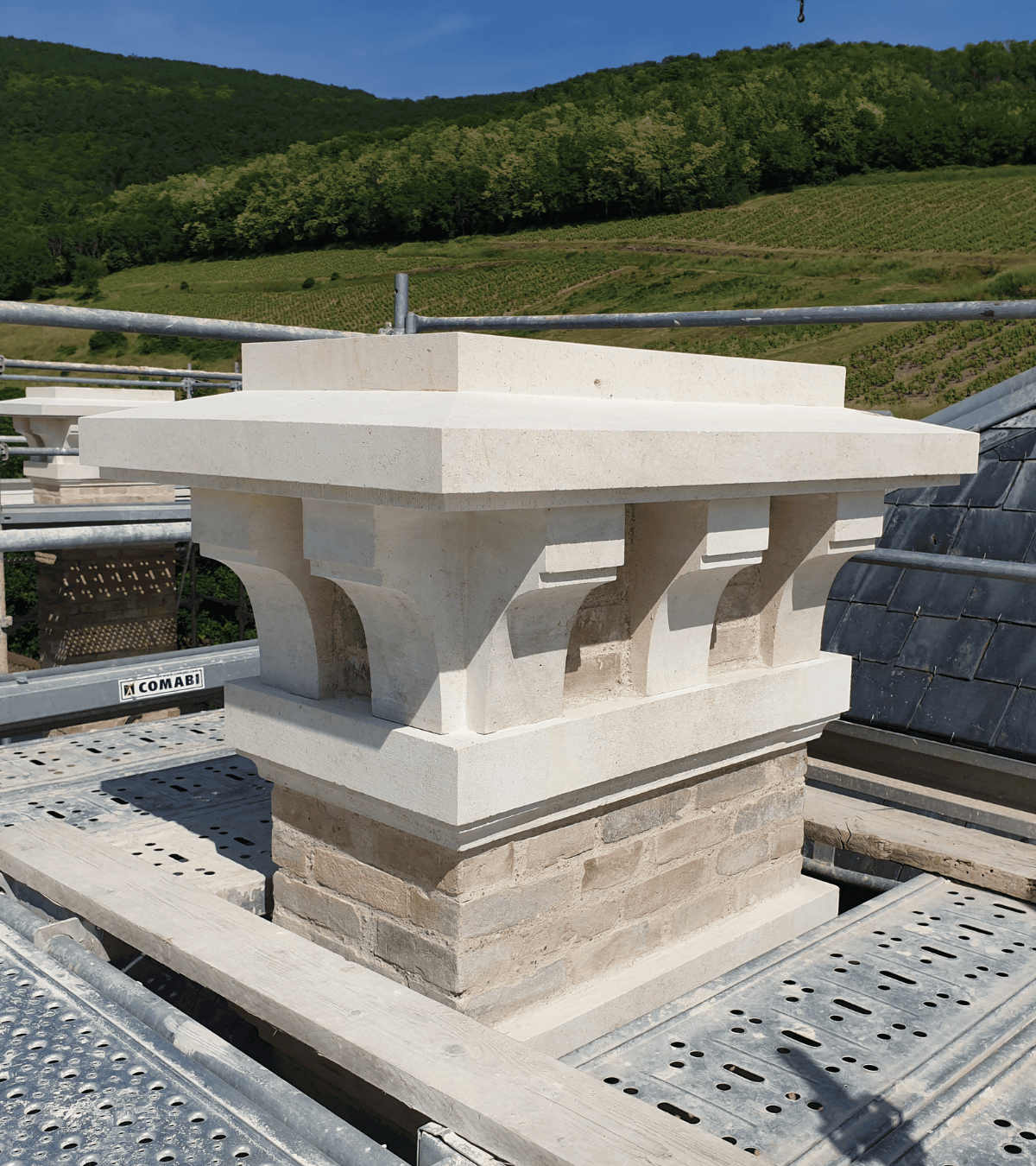 taille de pierre cheminée